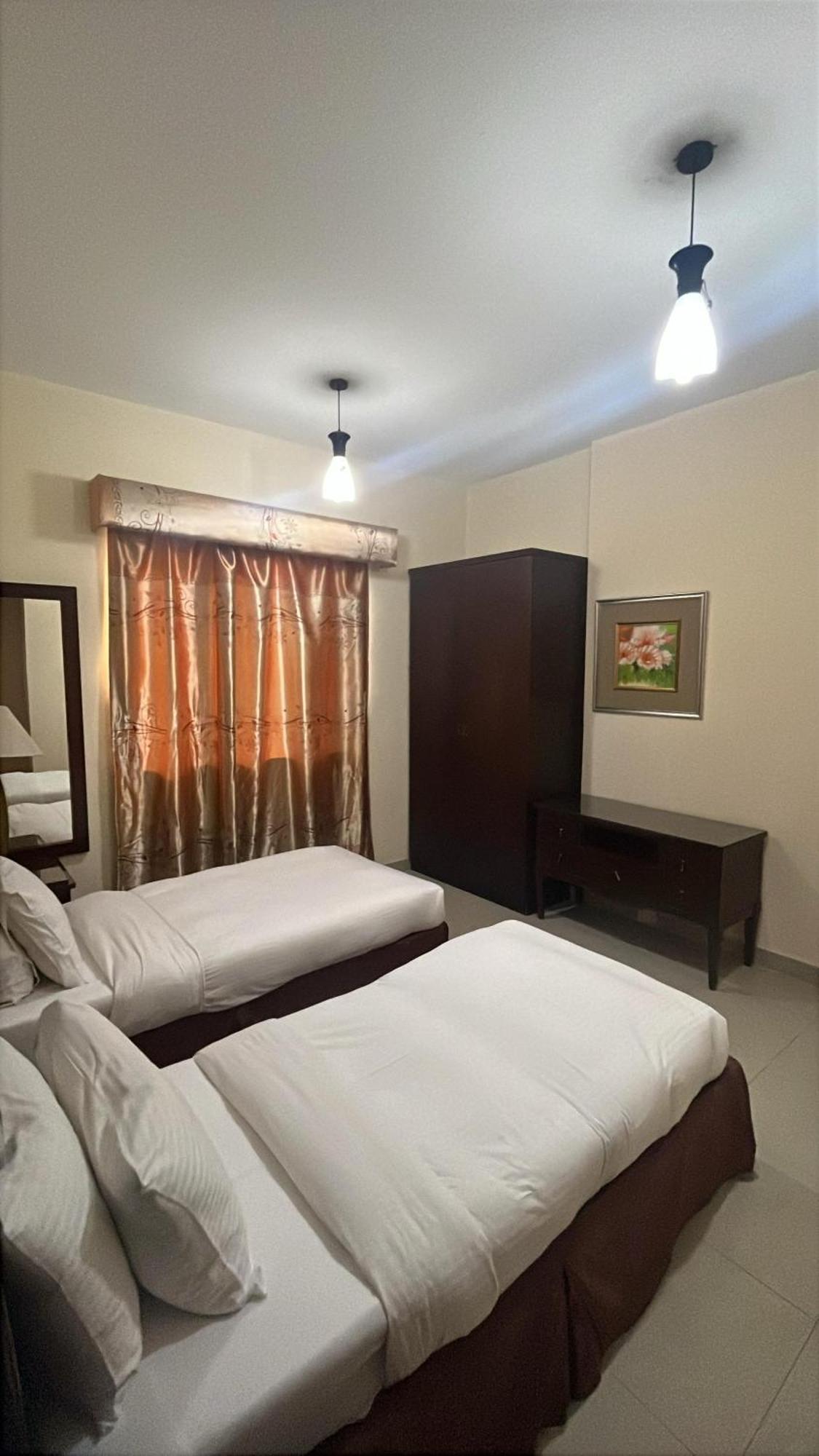 Clifton International Hotel Fujairah Exteriör bild