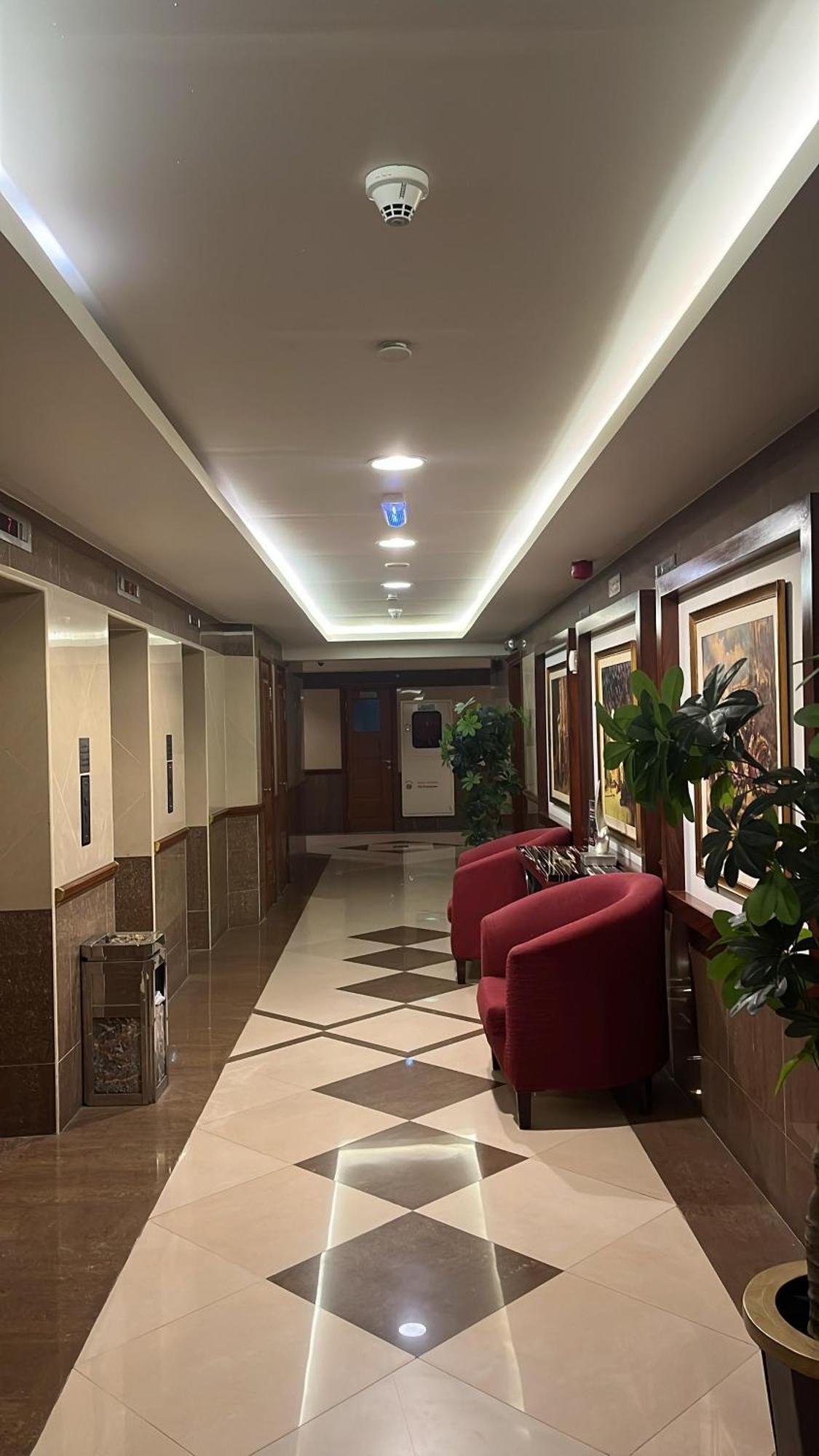Clifton International Hotel Fujairah Exteriör bild